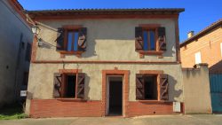 Maison de village, 4p, 80m², avec cour et jardin séparé